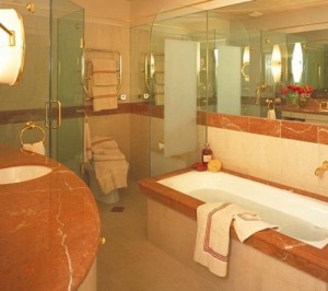 đá marble rosa alicante nhà tắm