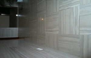 đá marble vân gỗ xám ốp tường